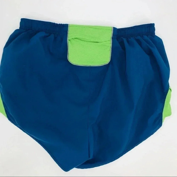 Nike Tempo running shorts - Picture 2 of 6